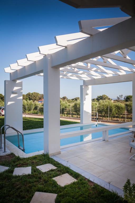 White Villas Douneika  Zewnętrze zdjęcie