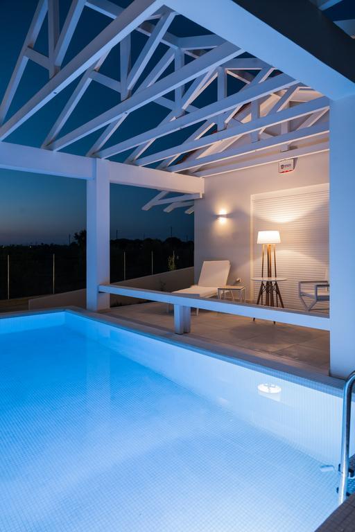 White Villas Douneika  Zewnętrze zdjęcie