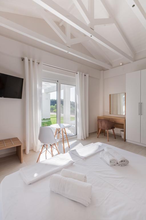 White Villas Douneika  Zewnętrze zdjęcie