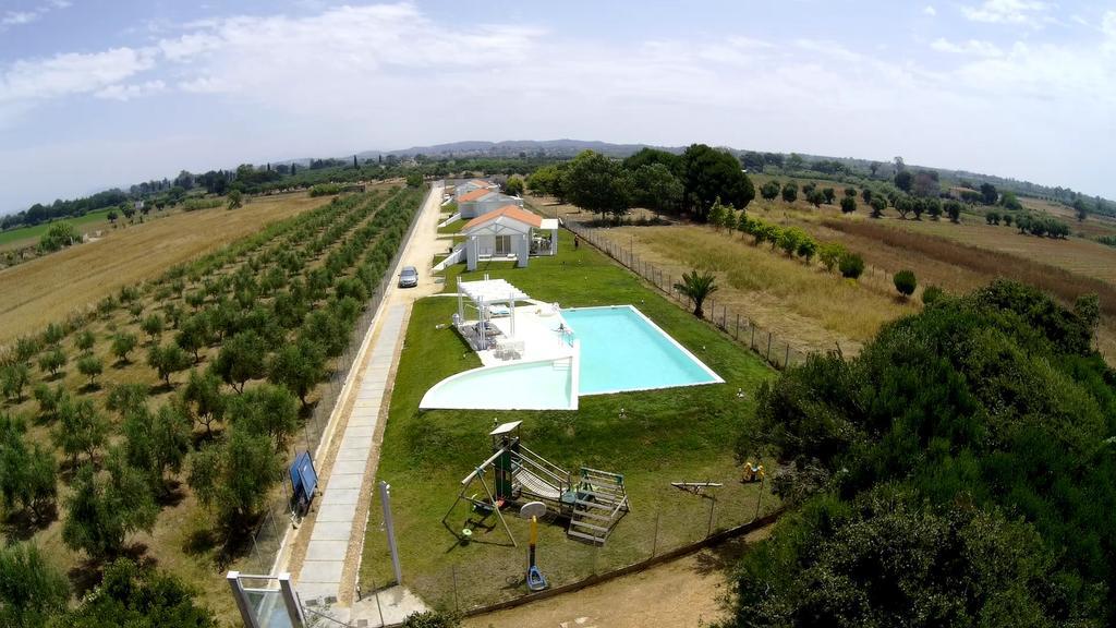 White Villas Douneika  Zewnętrze zdjęcie